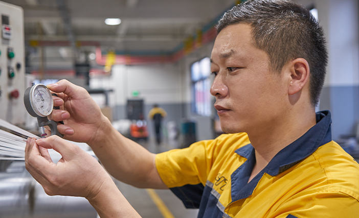 臺(tái)州市黃巖忠信塑膠有限公司